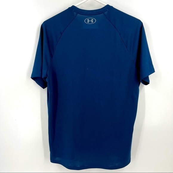 Under Armour ShortSleeve Shirt - Picture 2 of 4